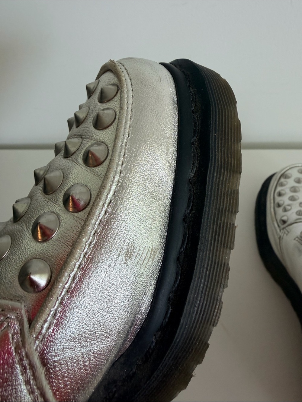 Dr Martens Silver Studded Lace-Up Shoes - Women size 9 - Picture 5 of 11